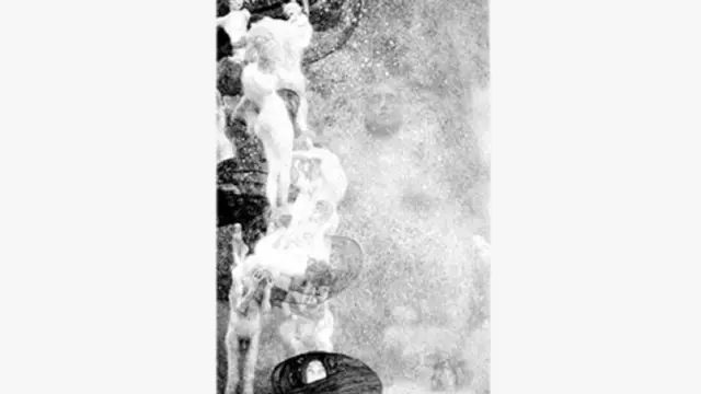克里姆特的画作《哲学》描绘扭曲的裸体,当该画公开后,维也纳大学对此甚为震骇。