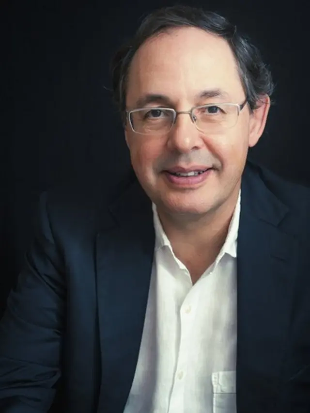 O economista Eduardo Giannetti é autor do livro "Trópicos Utópicos"