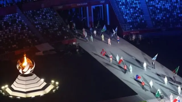 Токио Олимпиадасининг тантанали ёпилиш маросими