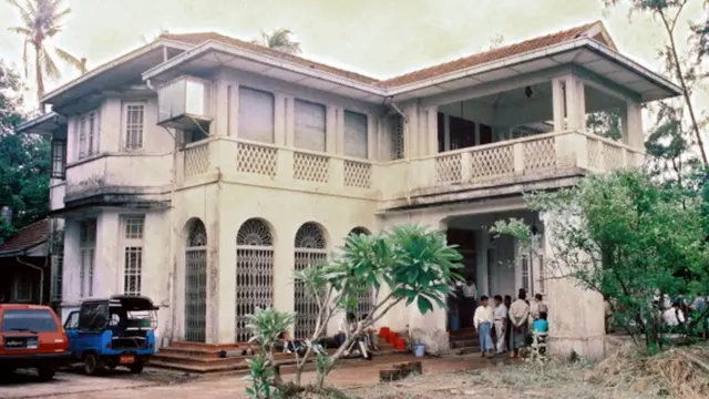 บ้านริมทะเลสาบของนางซูจี