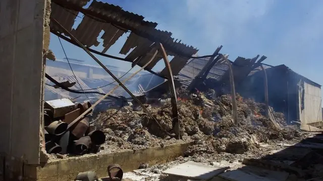 Tuullo ku taalla Koonfur-bari Zimbabawe oo Harare u dhow oo 24 April 2000 la weeraray.