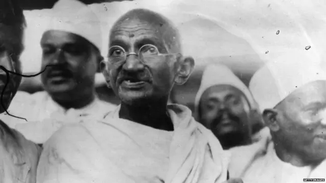 ਮਹਾਤਮਾ ਗਾਂਧੀ, ਕਿਸਾਨ