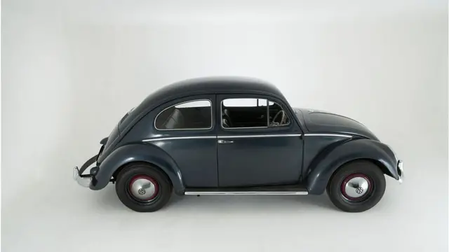 ቮልስ አምሮባት ደምቃና ሸብርቃ