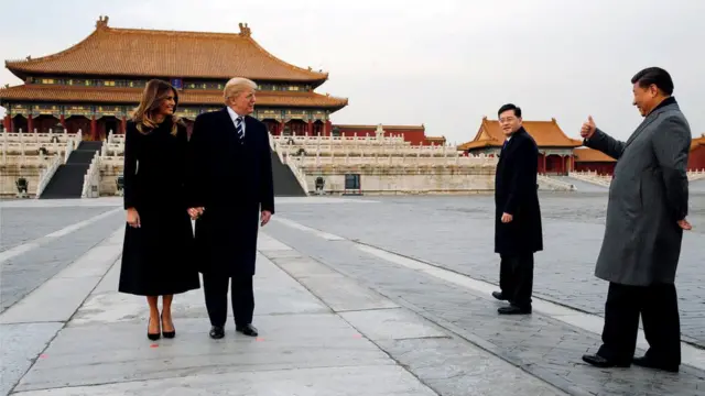 2017年11月，美国总统特朗普访问中国，与中国国家主席习近平一起游览故宫。