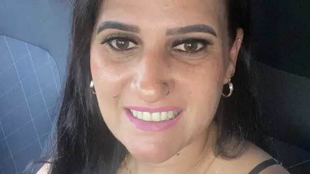 Valéria sorrindogloboesportecorinthiansselfie, dentro do carro