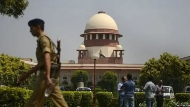 विवाहबाह्य संबंध, न्यायालय