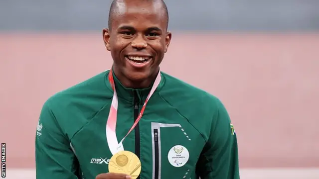 Ntando Mahlangu wit gold medal for di Tokyo Paralympics