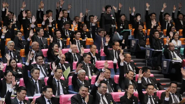 ฝ่ายค้าน