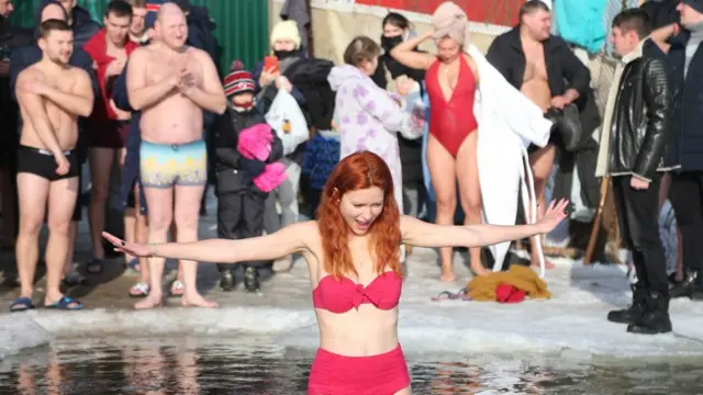 водохреще, купання, чоловік