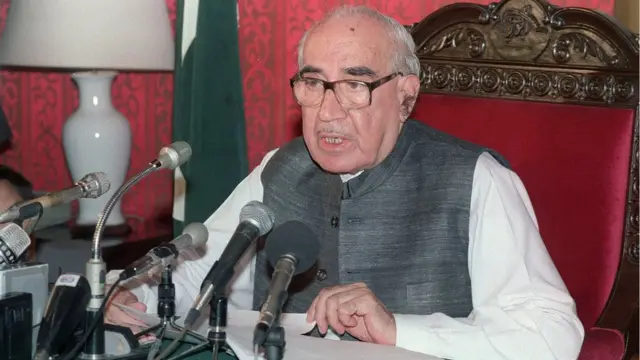 غلام اسحٰق خان