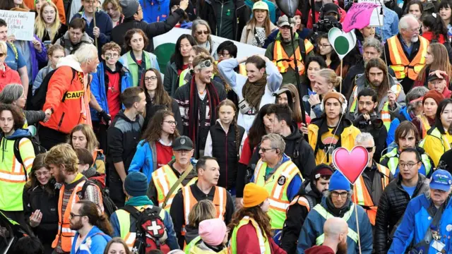 ግሬታ ተንበርግ ዝተኻፈለትሉ ሰልፊ