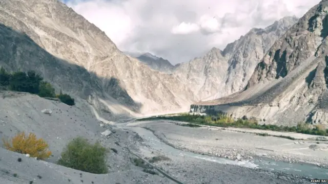 ਤਿਆਕਸ਼ੀ ਪਿੰਡ