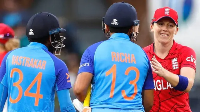 ఇంగ్లండ్‌తో మ్యాచ్‌లో భారత జట్టు ఓటమి