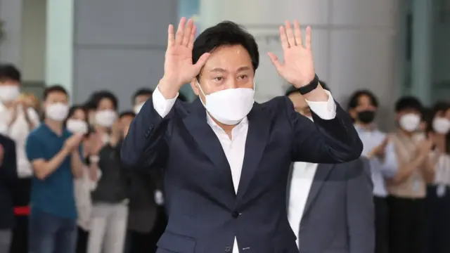 서울시장 4선에 성공한 오세훈 서울시장