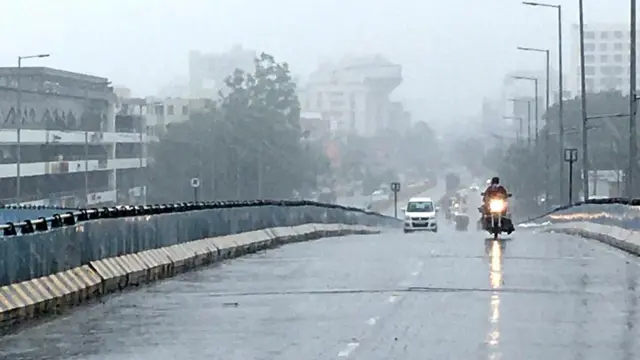 રાજકોટમાં વરસાદ