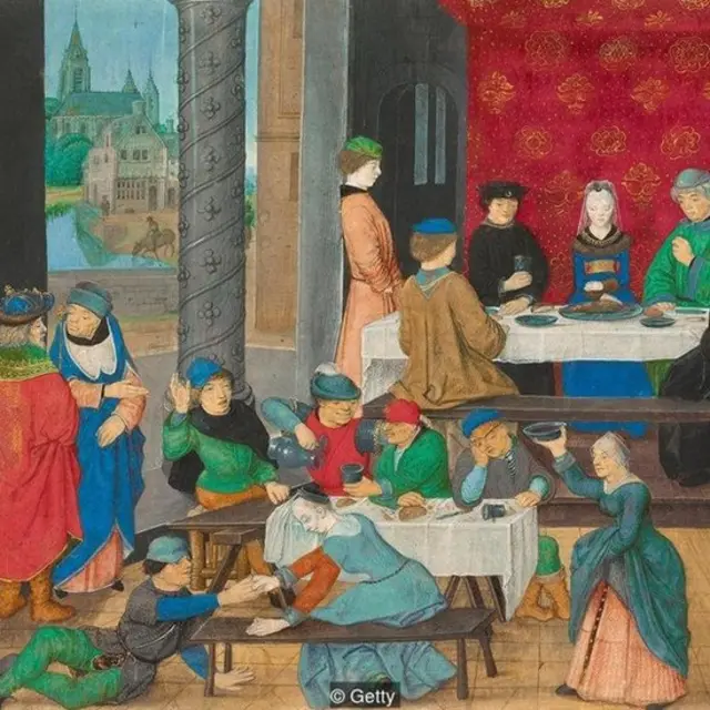 1475 içki içilen resim