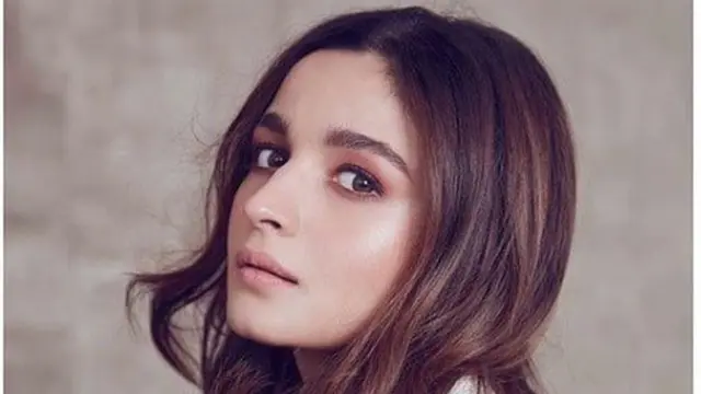 आलिया भट्ट