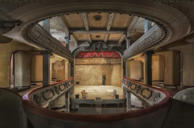 Театр в городе Бар-ле-Дюк, Франция