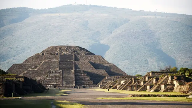 Pirámide de la Luna