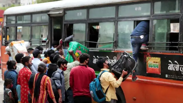 प्रवासी मज़दूर