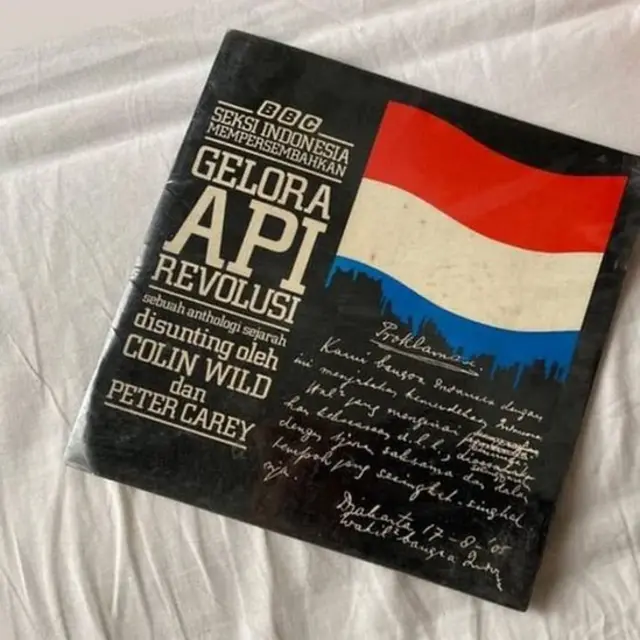 Brosur BBC Seksi Indonesia tentang 'Gelora Api Revolusi'