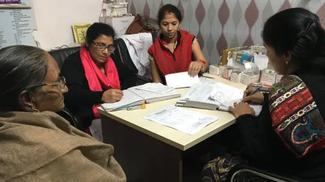 मोहल्ला क्लिनिक