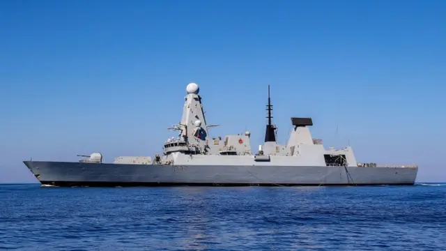 ناوشکن اچاماس دانکن