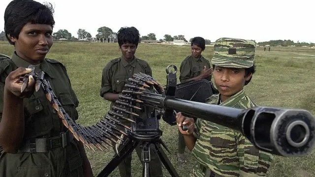 விடுதலைப் புலிகள்.