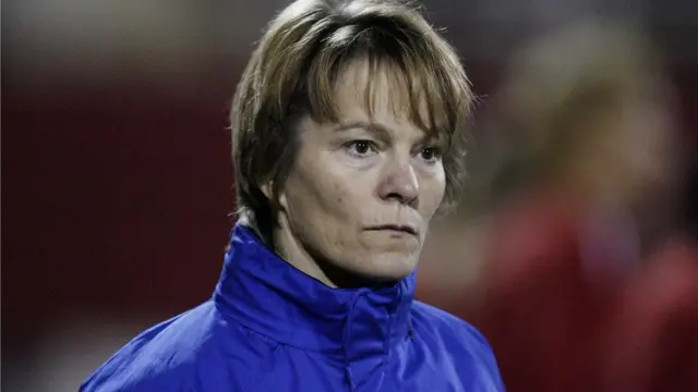 Vera Pauw
