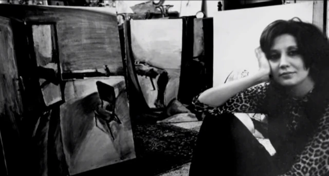 في غرفتها في الستينيات