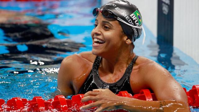 A nadadora Etiene Medeiros na Rio 2016