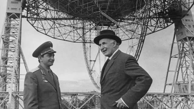 সোভিয়েত ইউনিয়ন চেয়েছিল নতুন প্রজন্মের বিজ্ঞানী তৈরি হবে