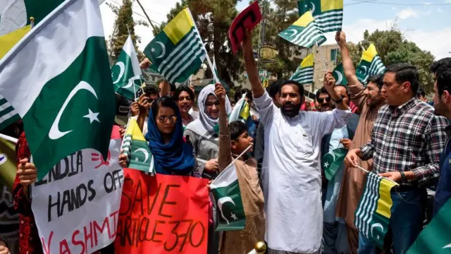 পাকিস্তানের কোয়েটায় কাশ্মীরের সমর্থনে সমাবেশ