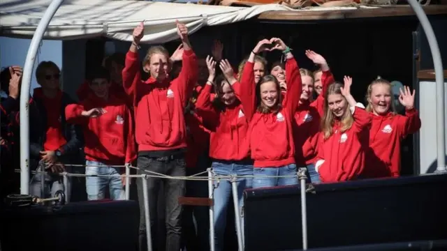 航海歸來的少年