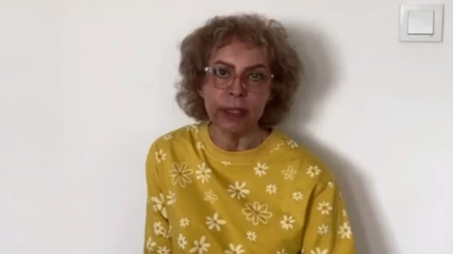 توران کبیری مادر دو زندانی سیاسی، کاوه و یاشار دارالشفا روایتی تکاندهنده از شب هولناک اوین ارائه داد