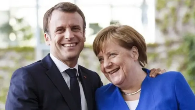 मैक्रों और एंगेला मर्केल