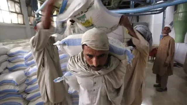 పాకిస్తాన్‌ దివాలా