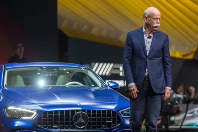 دیتر زچه، مدیر دایملر از سیاست‌های حفاظتی دولت آلمان انتقاد کرد