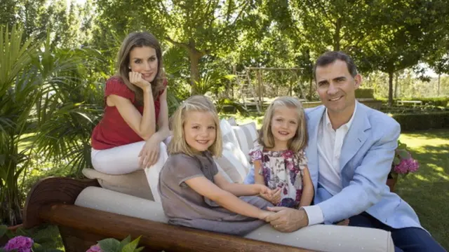 เจ้าชายฟิลิปเป เจ้าหญิงเลติเซีย แห่งสเปน และพระธิดา