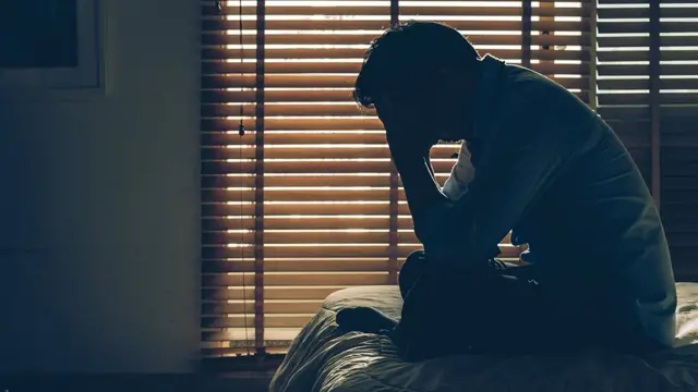 'வேறு வழியில்லாமல் செய்தேன்' - தாயின் உடலை குப்பையில் வீசிய இளைஞர்