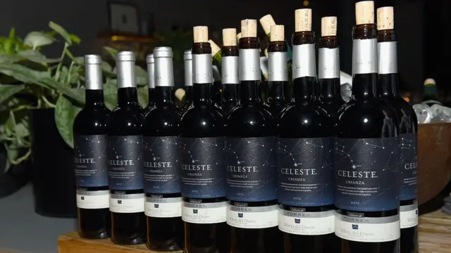 Botellas de "Celeste", de Torres.