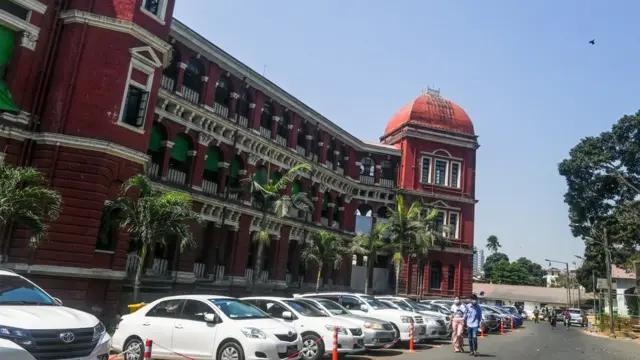 ကျန်းမာရေးကဏ္ဍကို ကျပ်ဘီလီယံ ၈ ရာကျော် သုံးမှာဖြစ်ပါတယ်။