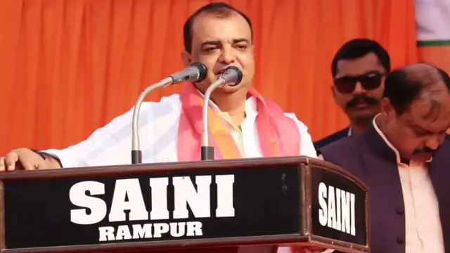 आकाश सक्सेना