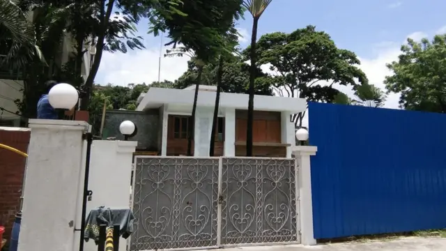 হোলি আর্টিজান