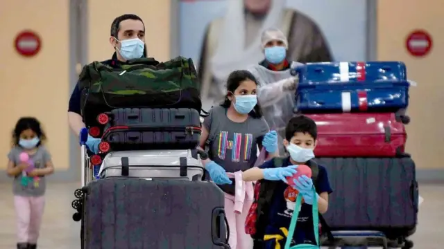 கொரோனா வைரஸ் : ஊரடங்குக்கு முடிந்தவுடன் சர்வ தேச பயணங்கள் எப்படி இருக்கும் ?