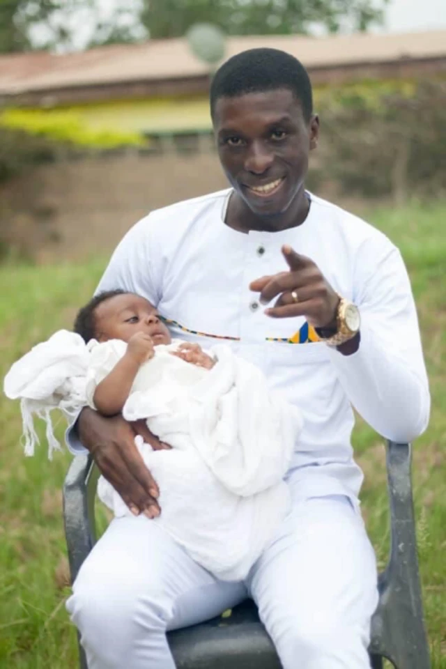 Prince Adu-Boahene and pikin