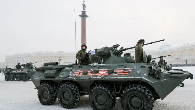 парад в Петербурге