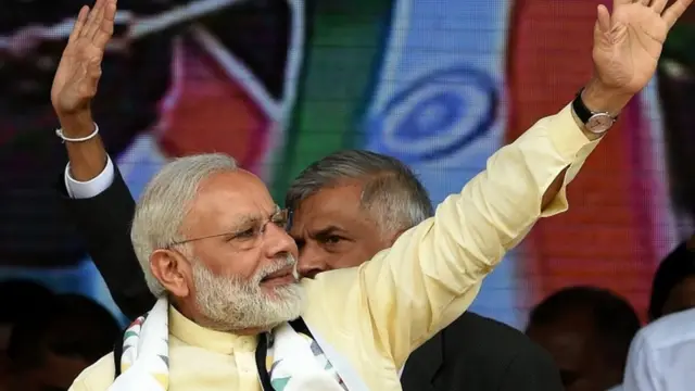 नरेंद्र मोदी