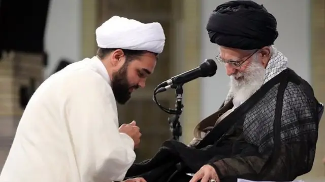 دیدار رهبر ایران با طلاب