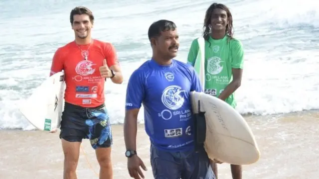 தமிழர்கள் நிறைந்த இந்திய சர்ஃபிங் அணி - இலங்கையில் சர்ஃபிங் போட்டி